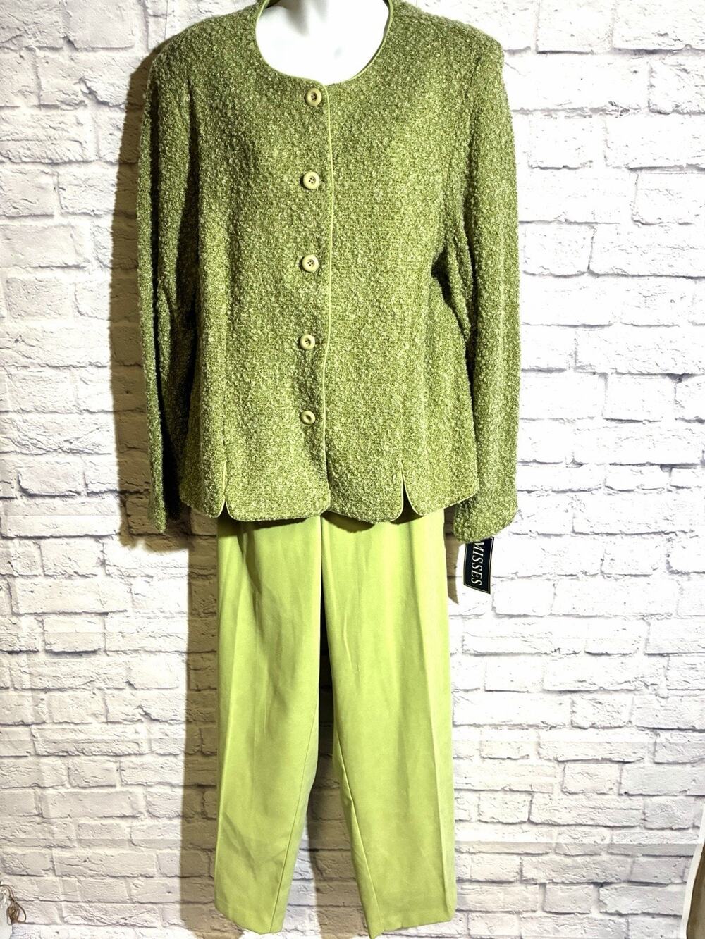 Vintage Sag Harbor Green Bouclé Jacket Pants Suit Size 18 NWT Wool Blend